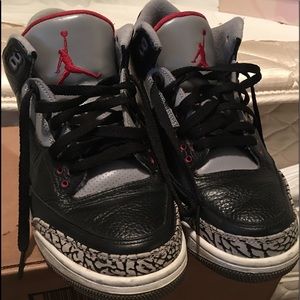 Nike Air Jordan 3 Retro 2011 Black Cements size 9